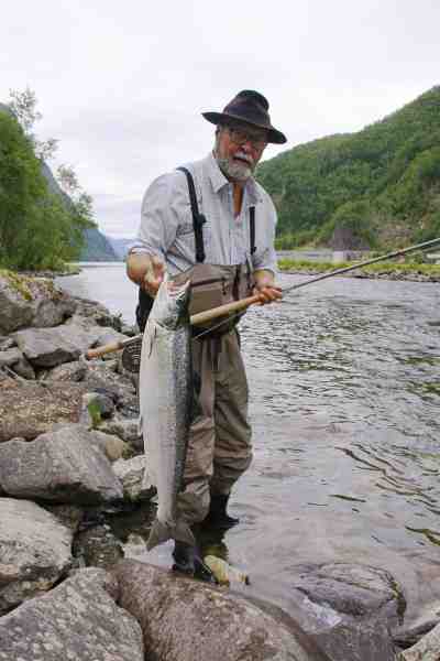 Norske Åelv er en lille eksklusiv flomelv, som kan fiske rigtigt godt i perioder, når der kommer nedbør.