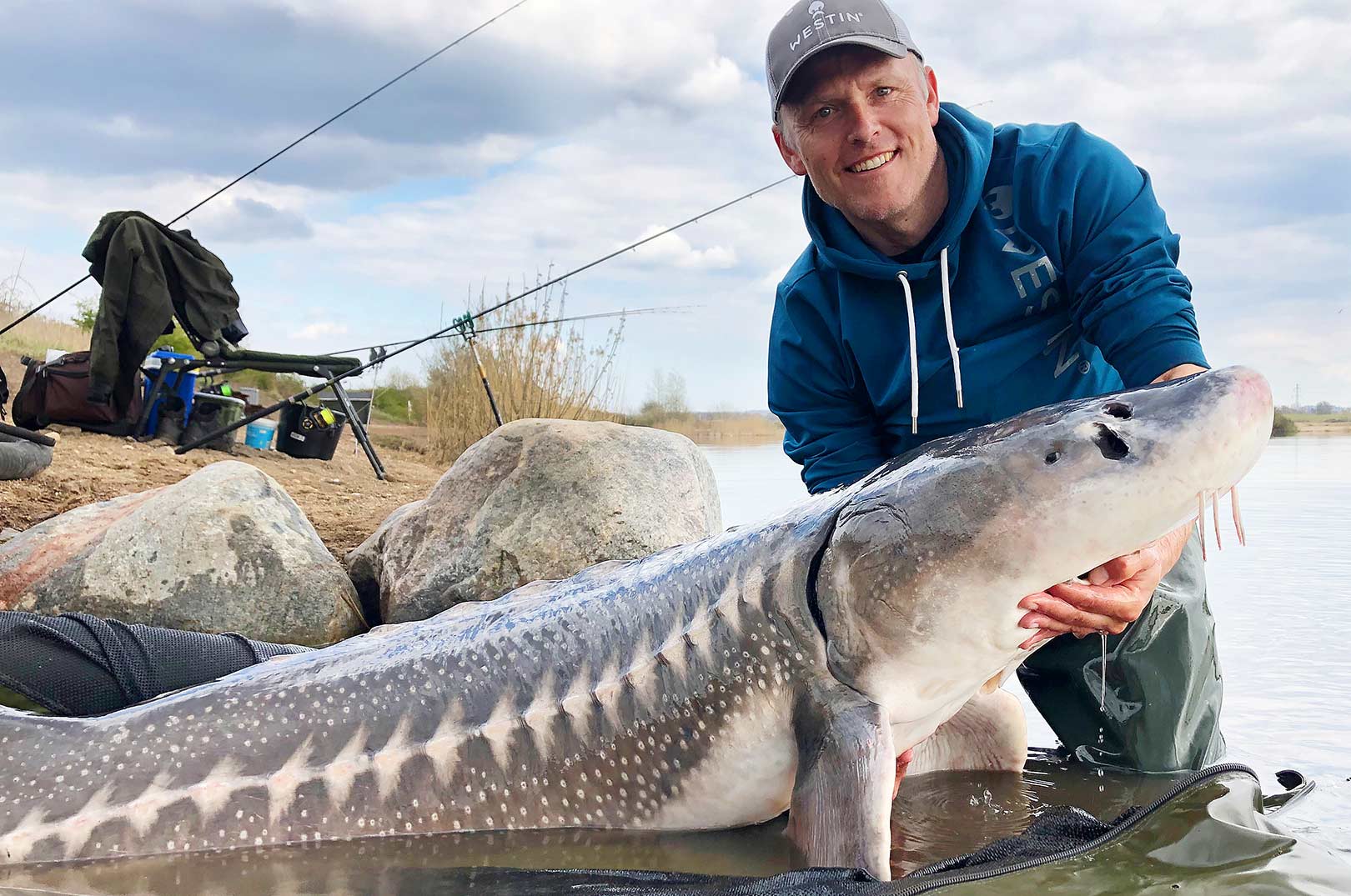 MEGASTØR TIL HENRIK CARL - Fisk & Fri