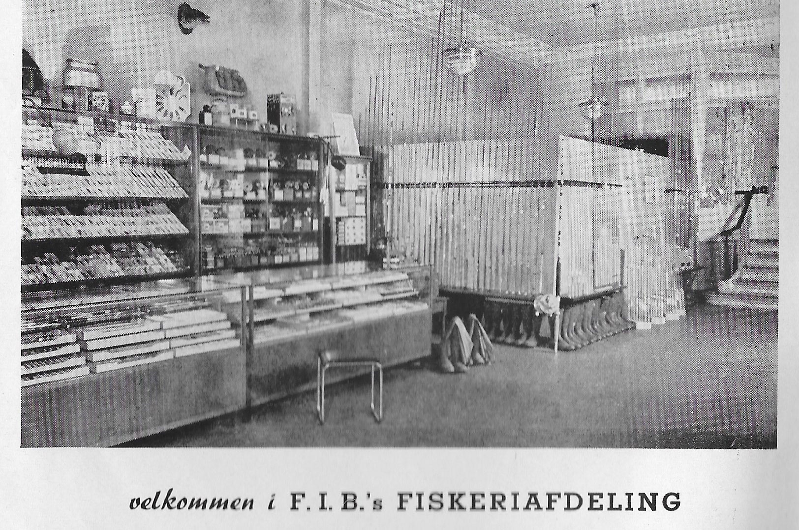 Indretningen af fiskeafdelingen i F.I.B. på Amagertorv i midten af 1950´erne. 