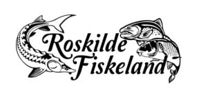 Screendump af RFLs logo fra deres hjemmeside, hvor der ikke er blevet informeret om den smitsomme og dødelige fiskesygdom i deres sø.