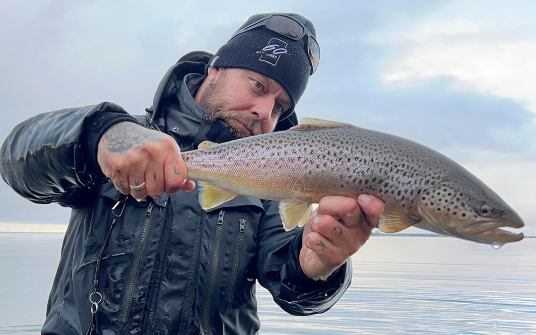 Martin Bosen med sin flotte havørred taget på spin.