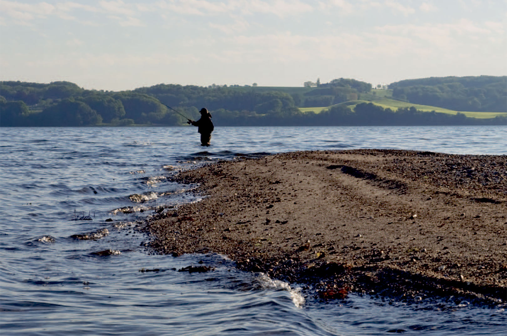 Holster Hage i Vejle Fjord er etrigtig godt bud på noget action i østenvind, men fungerer også fint i søndenvind.