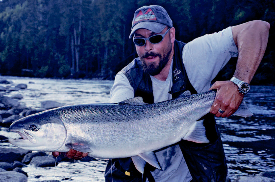 Denne flotte fisk eksploderede påklods hold, da den tog Klaus’s Pink Worm, der blev powerspeeded ind gennem overfladen.