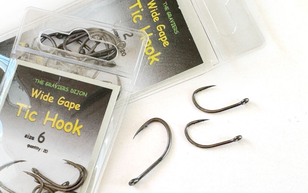 Tic Hook Luke Moffatt