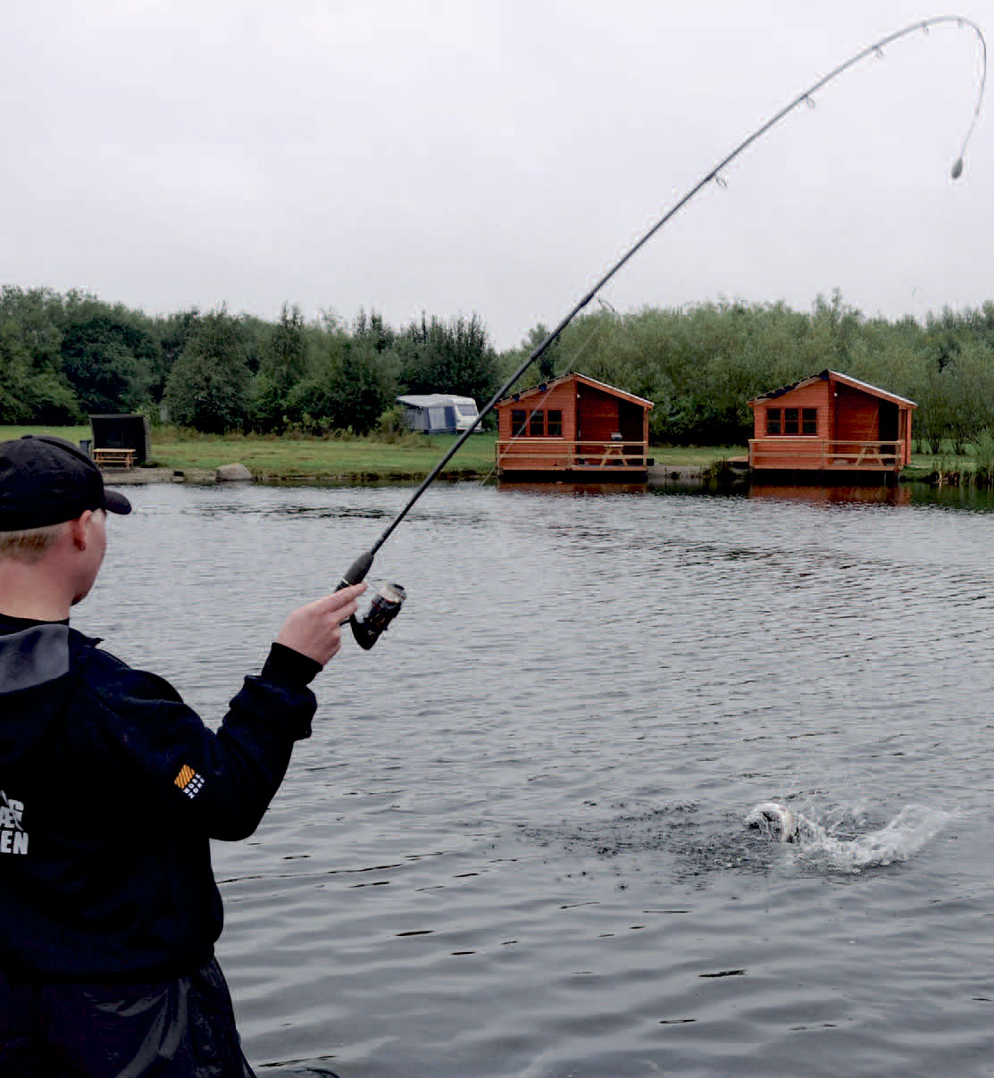 Bombardafiskeri i put and take´en