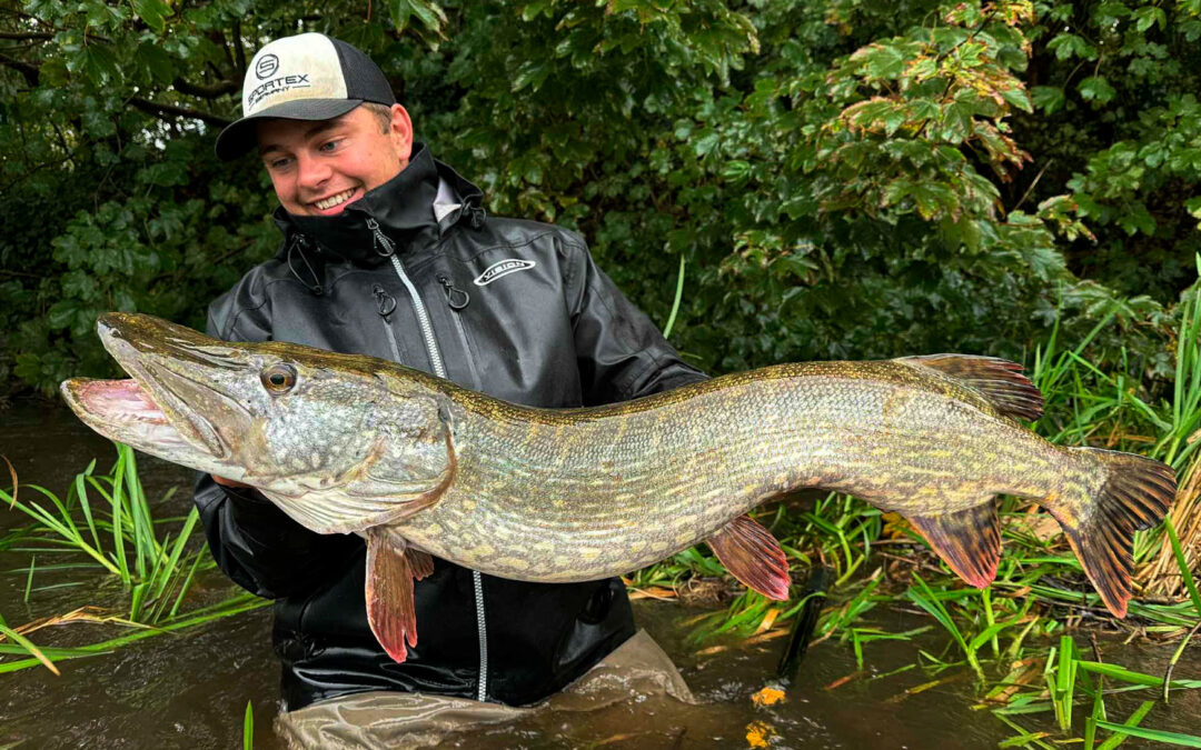 Malthe fra Team Sportex med sin flotte gedde