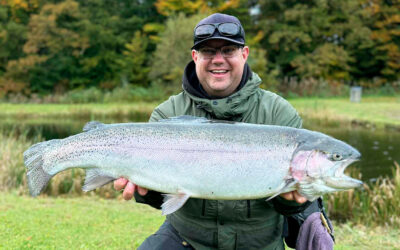MEDESTEDET: ET MASSIVT REGNBUEHUG PÅ FIDUSEN