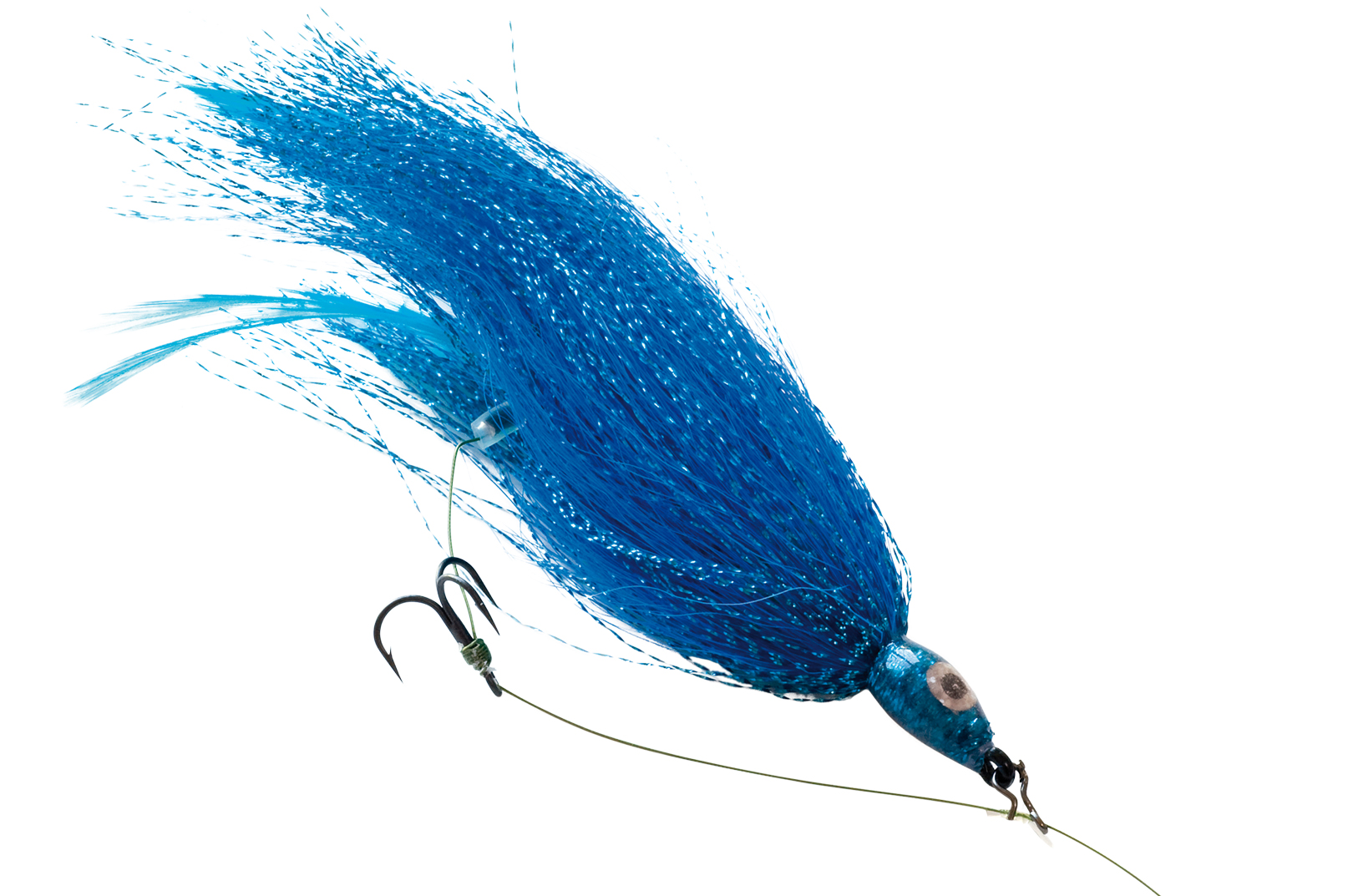 Det er pærelet at fiske din geddefluesom releaseflue. Modhagen på den lille krog trænger lettere ind – og det giver kontant afregning i form af færre mistede fisk. Bemærk den lille hægte, der gør det let at skifte fluen. Her er det Kinetics Pikefly der har fået boosted sin penetrationsevne med 3-500%.