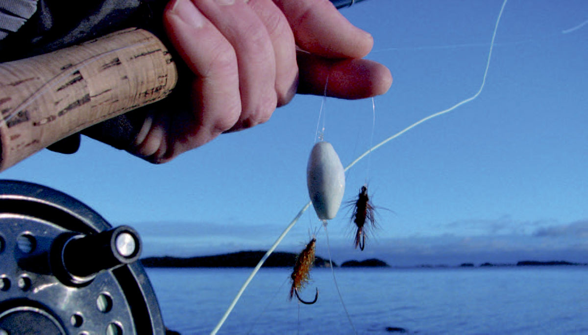 Kombinerer du indikatoren medto fluer, skal der kastes blødt og med åbne buer for at undgå kludder.