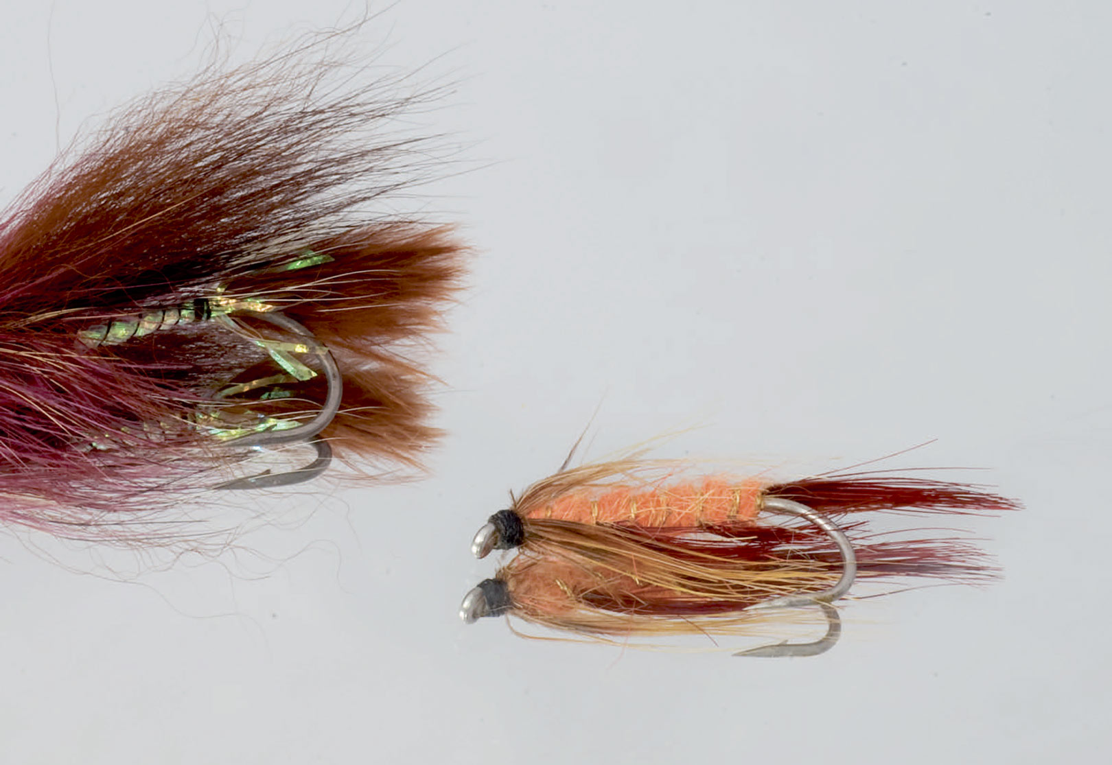 Vælg fem fluer og hold dig til dem,når du skal kystfluefiske. Så kontant er Per i sin udmelding om fluevalget. Her er tre af Pers favoritter – Den lilla reje, PK 9 Flash og PK 3.