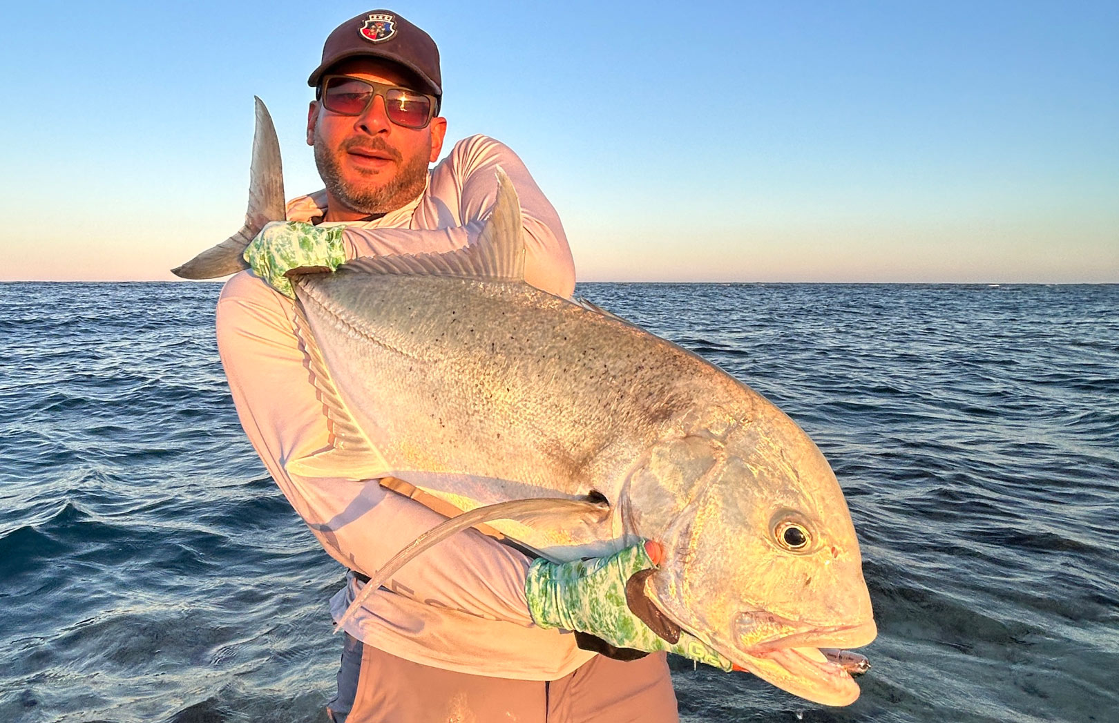 Karim fra IFish Travel med en flot GT fra Egypten.