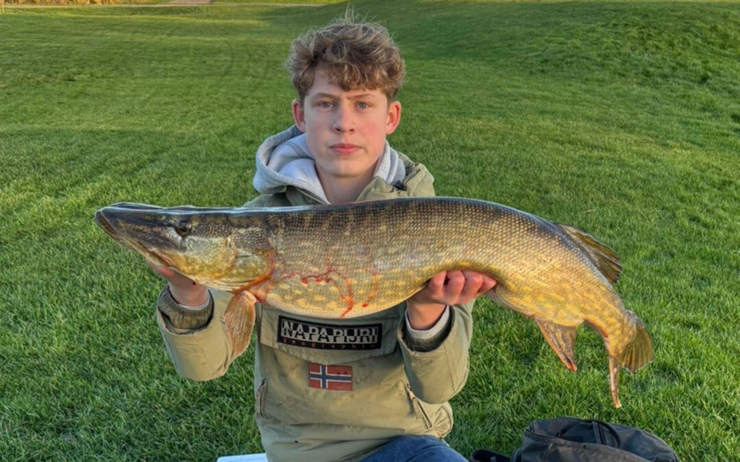 William med sin flotte gedde fanget på et jerkbait.