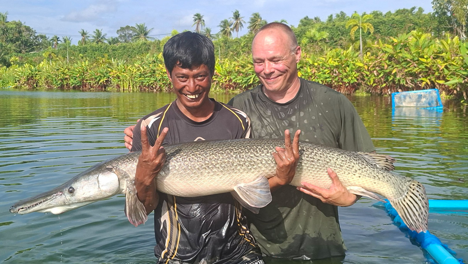 Det blev også til flere flotte pansergedder - eller alligator gars - som denne under fiskeriet hos Hookers Fishing Resort.