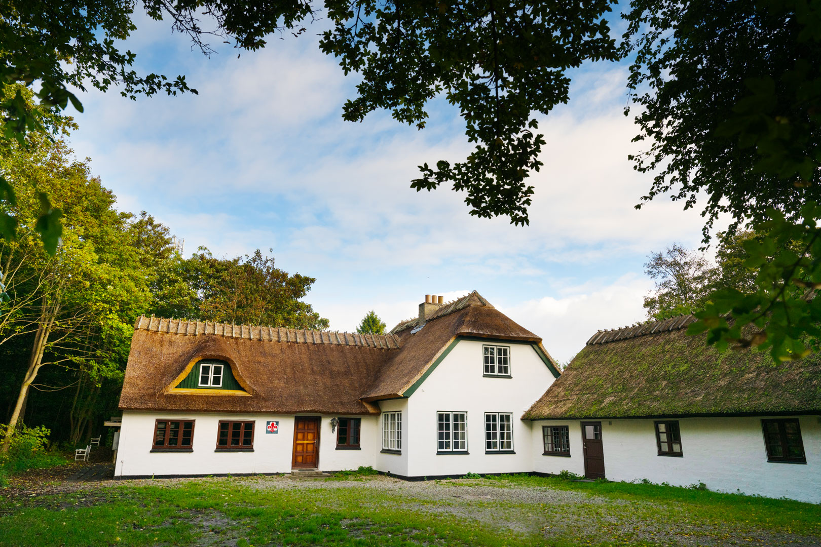 Skovvænge Hus, der er over hundrede år gammelt - er netop nyistandsat.